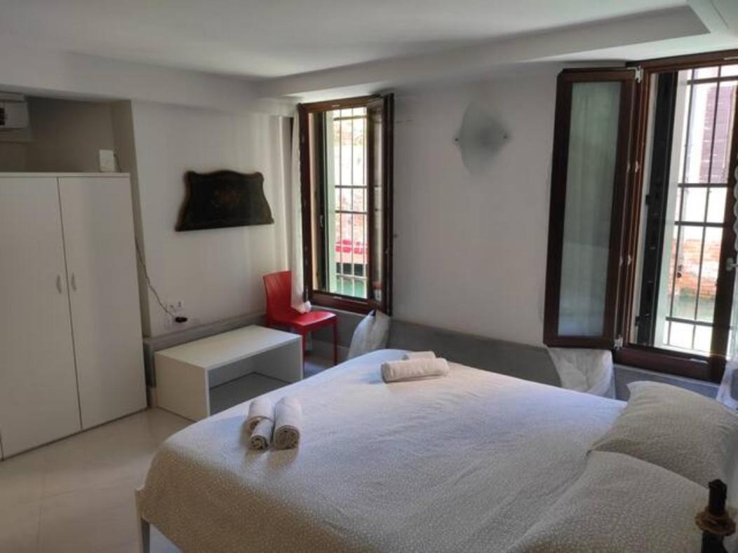 Ca' Priuli 1 Apartment Venice Exterior photo
